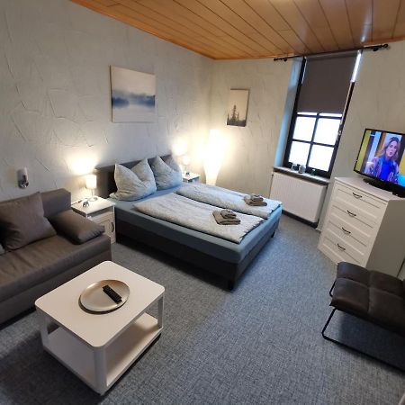 Pension Landgasthof - Iva ฮาสล็อค ภายนอก รูปภาพ