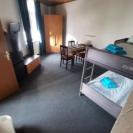 Pension Landgasthof - Iva ฮาสล็อค ภายนอก รูปภาพ